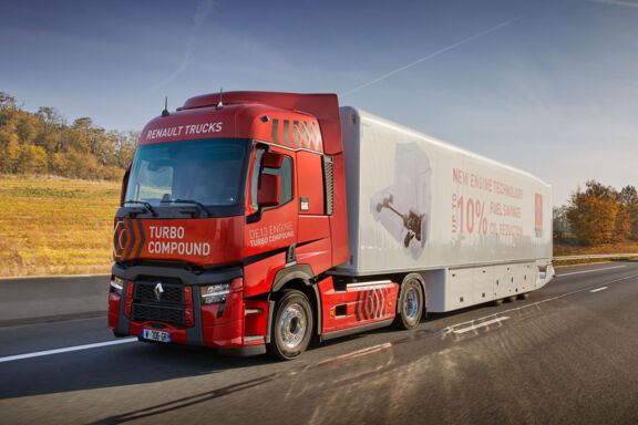 LVS-Trucks-Renault-Trucks-T-022