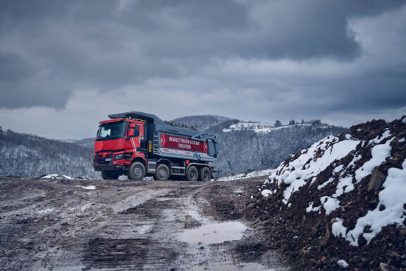 LVS-Renault-Trucks-K-header-3