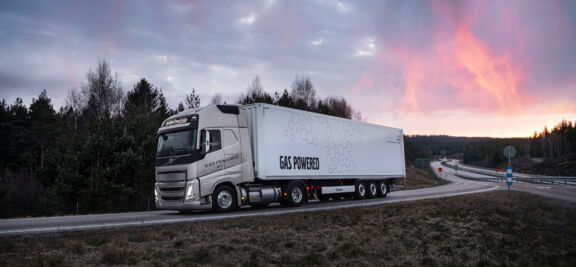 LVS-Trucks-Volvo-FH-LNG-001